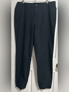 Banana Republic Performance  Casual Stretch Black Men’s Pants Size 36/30